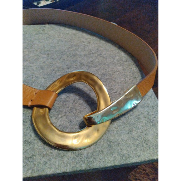 Coldwater Creek Leather Belt Gold Oval Buckle Statement‎ Belt Large - Picture 1 of 4